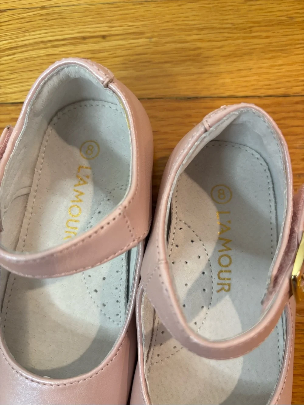 L’amour rose Mary Jane’s toddler girls size 8